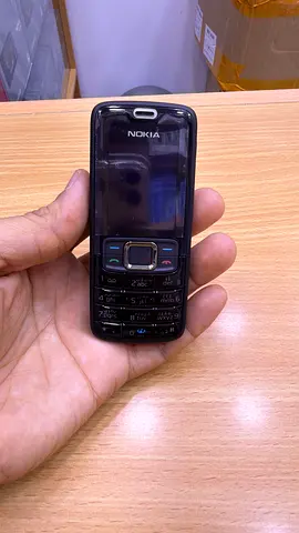 Classic Nokia Mobile - Reliable and Compact