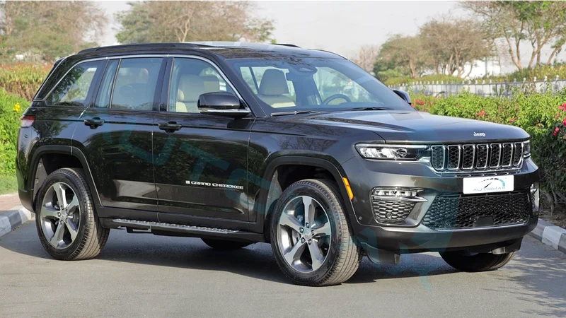 2025 JEEP GRAND CHEROKEE LIMITED PLUS GCC 0Km with 3-year or 60,000 km warranty at official dealer63398605701249113