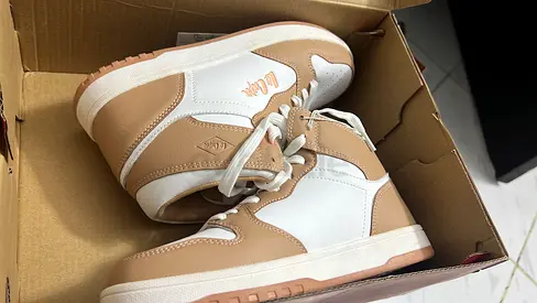 Lee Cooper High Hop Sneakers Size  EU 38