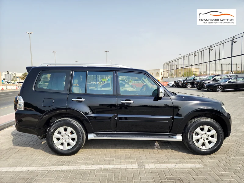 Mitsubishi Pajero GLS V6 3.5, full options, 2011 model, GCC specs, in very good condition63398585723777113