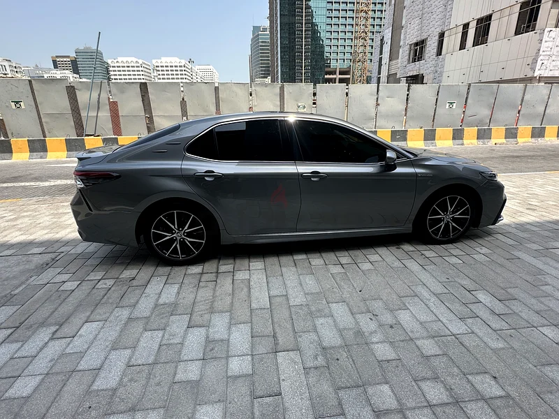 كامري سبورت 2023 سعة 3.5 لتر63401308755715111