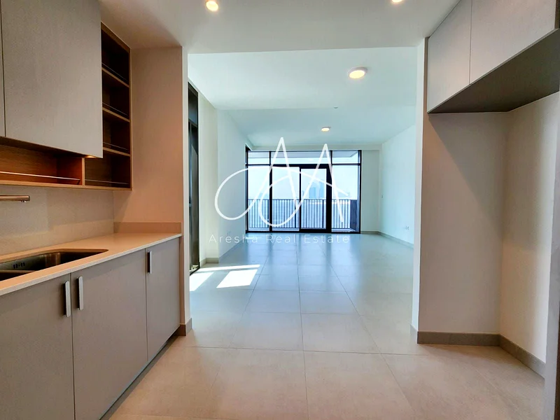 Full Water View | Large Balcony | Maids Room64026242056962114