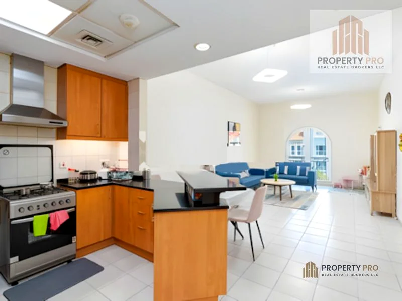 Spacious| Near to Metro| Well maintained63935661144706114