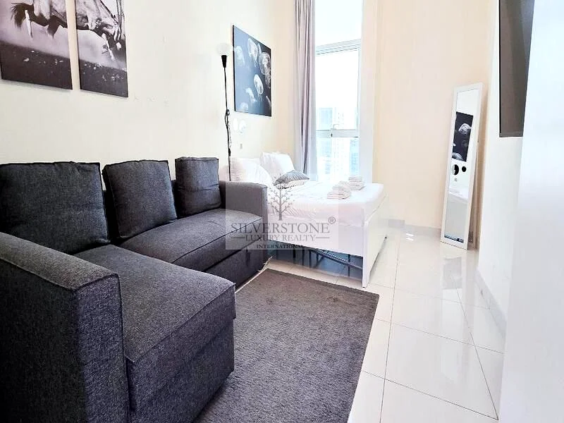Prime Location | Ready to Move | Multiple Cheques63789600618115111