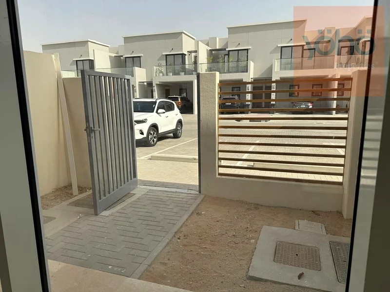 جديد بالكامل | يواجه الحديقة | جاهز للانتقال63268792798339113