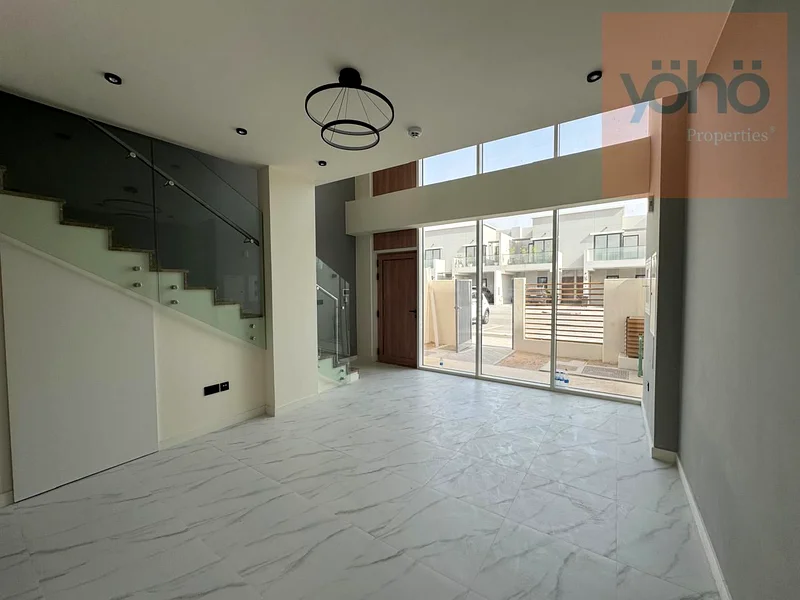 جديد بالكامل | يواجه الحديقة | جاهز للانتقال63268792798339111