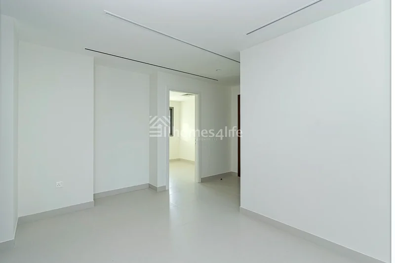 منزل شبه منفصل | مطبخ مغلق | جميع الحمامات داخلية63751304088323112