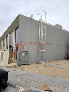 3 Bedroom l Vacant l Corner Unit l Brand New