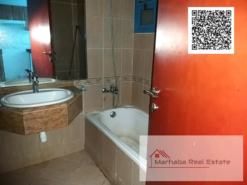 برج فالكون ستوديو للبيع بسعر 245000 مع موقف سيارة63885988088323114