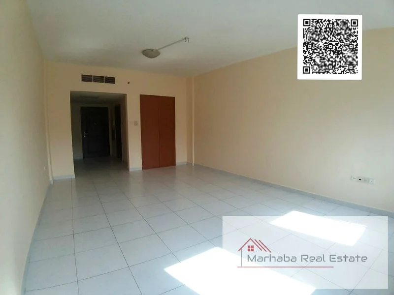 برج فالكون ستوديو للبيع بسعر 245000 مع موقف سيارة63885988088323111