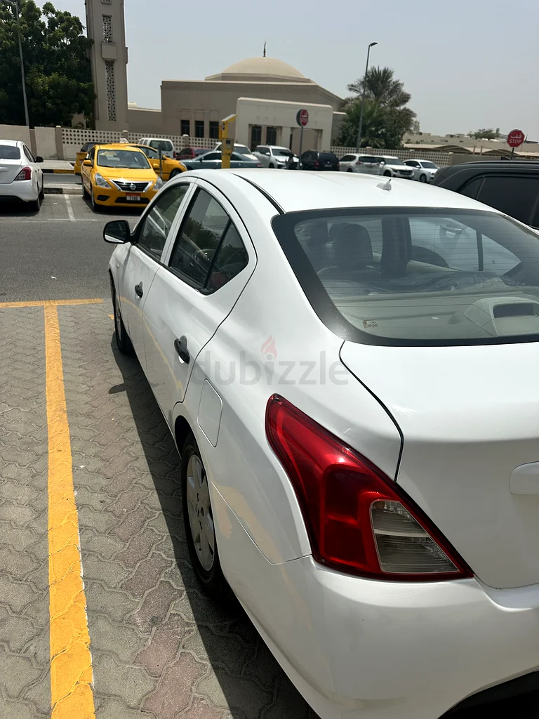 يمكن للمشتري الجاد التواصل معي63399966734338112