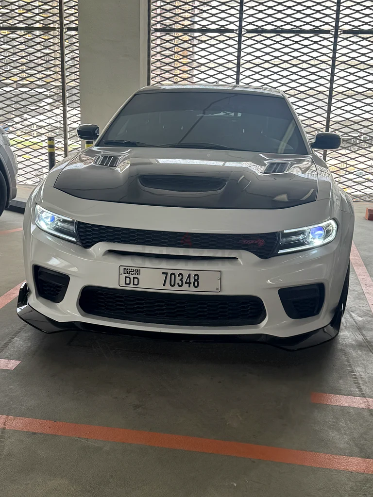 Dodge Charger SXT 2020 |  SRT Wide Body Kit | Excellent Condition | Canadian Specs63398537311874114