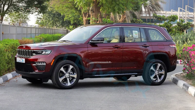 2025 JEEP GRAND CHEROKEE LIMITED PLUS GCC 0Km with 3-year or 60,000 km warranty @Official Dealer63398605355778112