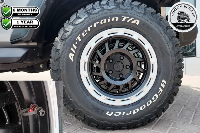 ضمان لمدة 6 أشهر وحزمة خدمة لمدة سنة من Offroadzone - جيب رانجلر 2021 بسقف مزدوج باللون الفضي63398602505730113