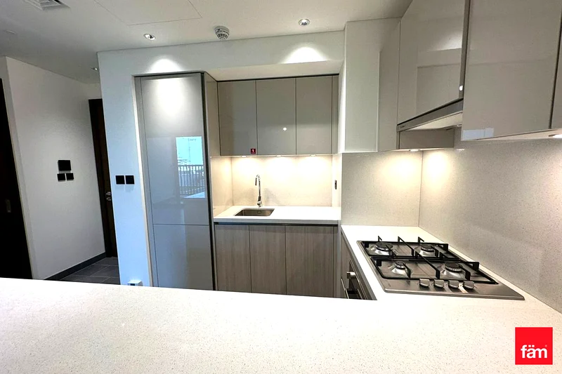 Brand New | Spacious | Bright | Prime Location63758548149633113