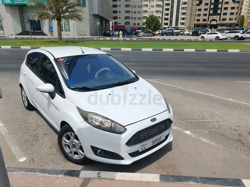 فورد فيستا 2017 خليجي 1.6 لتر بحالة ممتازة63398657826563111