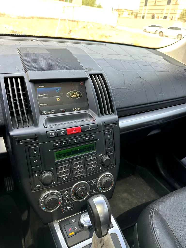 Land Rover LR2  2010 model in good condition for sale63399894234115113