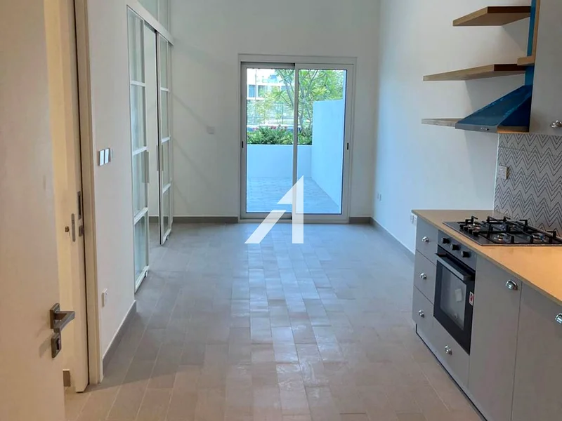 Modern 1BR| Huge Terrace | Park Facing | Vacant64044326402051113