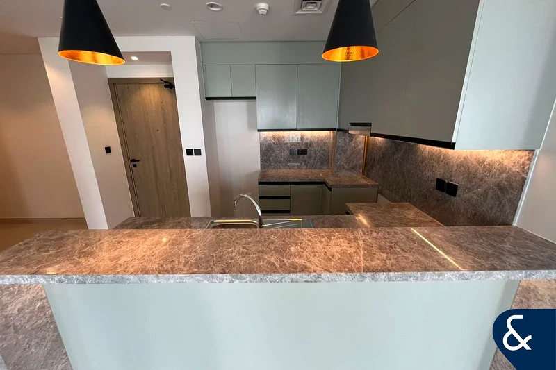 BRAND NEW | 1 BED + STUDY | INCREDIBLE VIEW63972907389185114