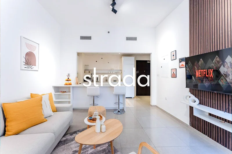 High ROI | Fully Furnished | Prime Location64039261342081113