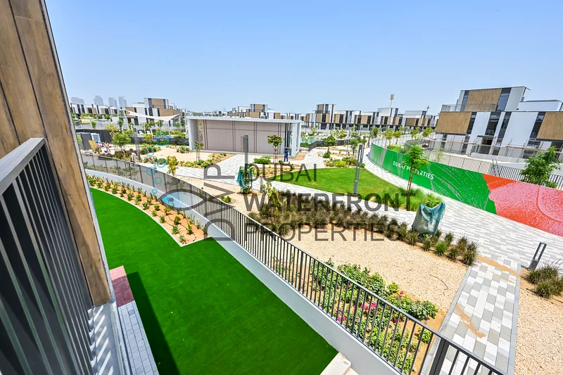 4BR+Family+Maid | G+2 | Pool and Park Facing | 4B263732954939266113