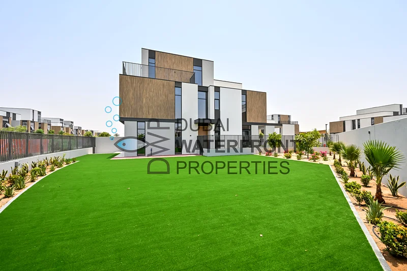 4BR+Family+Maid | G+2 | Pool and Park Facing | 4B263732954939266111