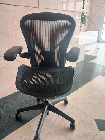 Herman Miller Aeron Office Chair Fully Loaded Good Condition