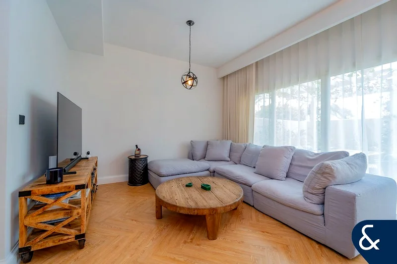 2 Bed + Maids | Middle Unit | Upgraded63926621848449113