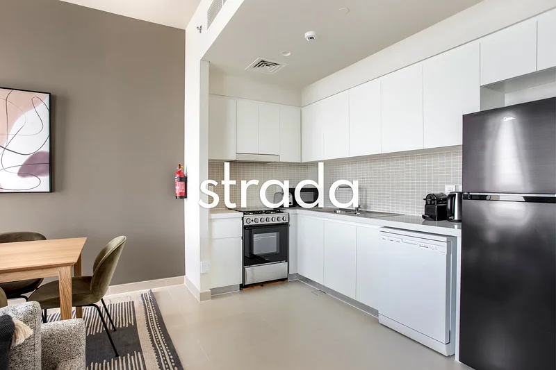 Vacant on Transfer | Large Balcony | Open Layout64027240347137114
