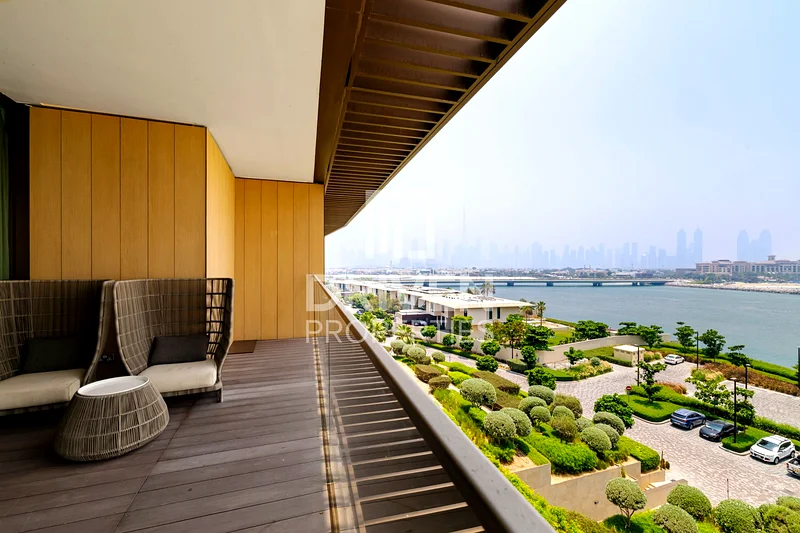 Exclusive Apt | Fully Upgraded and Furnished63929344585986110