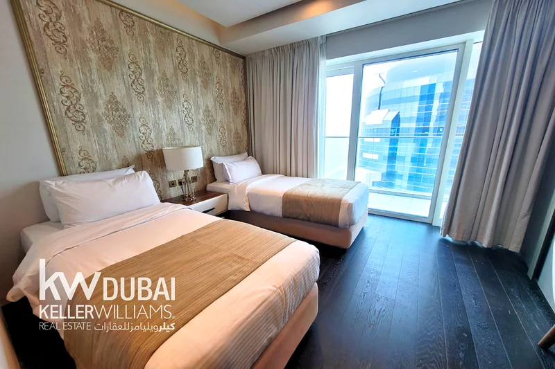 Marina View | Spacious | High Floor | Vacant63777729114883114