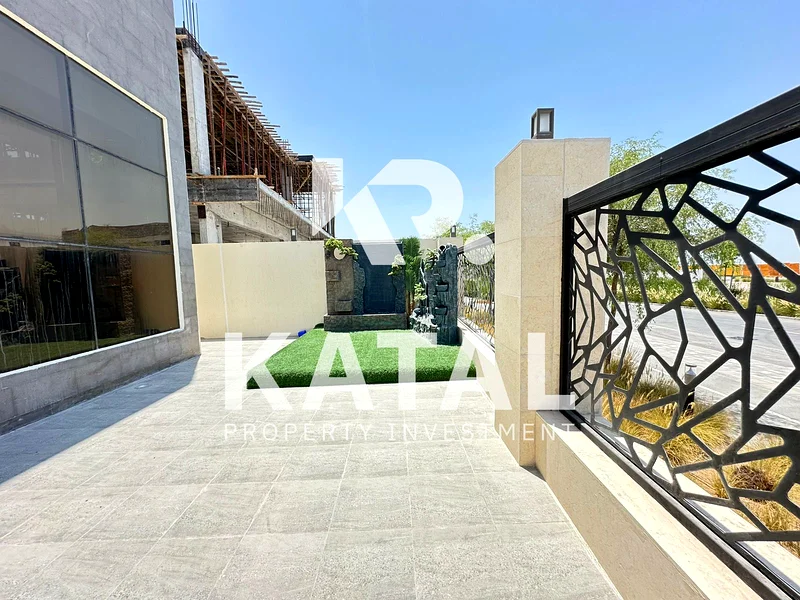 Private Pool | Single Row | 5 BR Villa63850139434753114