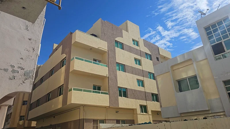 For sale, a ground floor, two floors and a roof in Al Rumaila 2, Ajman City.63865571516674112