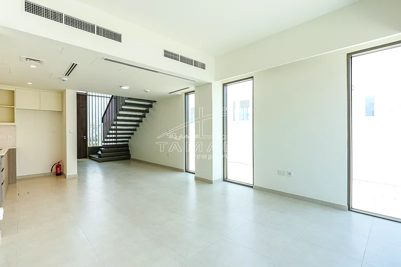 جديد بالكامل | قريب من المدخل | واسع63732482235649113