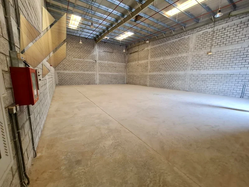 📢 For Annual Rent – Warehouse with 3,600 sq.ft. in Al Saja'a Industrial Area – Sharjah 🏗️📦63622638718849112