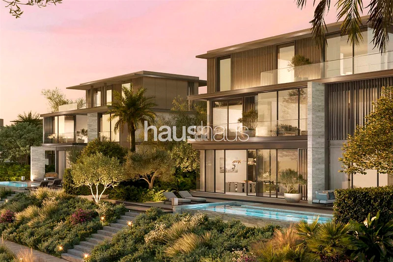 Refined Living | Prime Location | Serene Setting63932063069697114