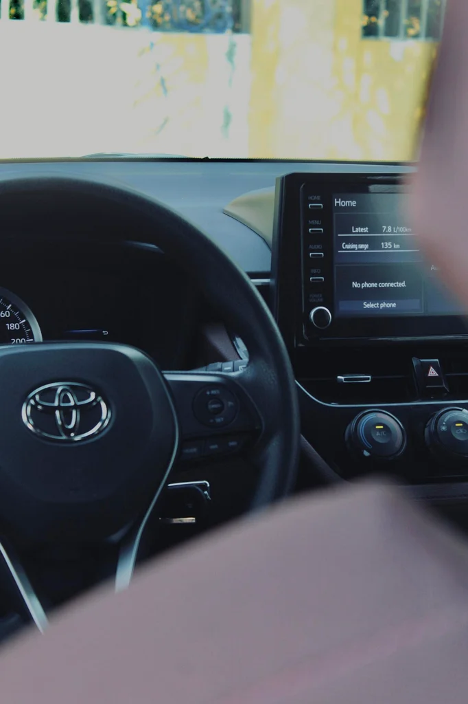 INSTALLMENT W/OUT DOWNPAYMENT! GCC TOYOTA COROLLACROSS 2023 MODEL AVAILABLE ON BANK FINANCE.63401321651329114