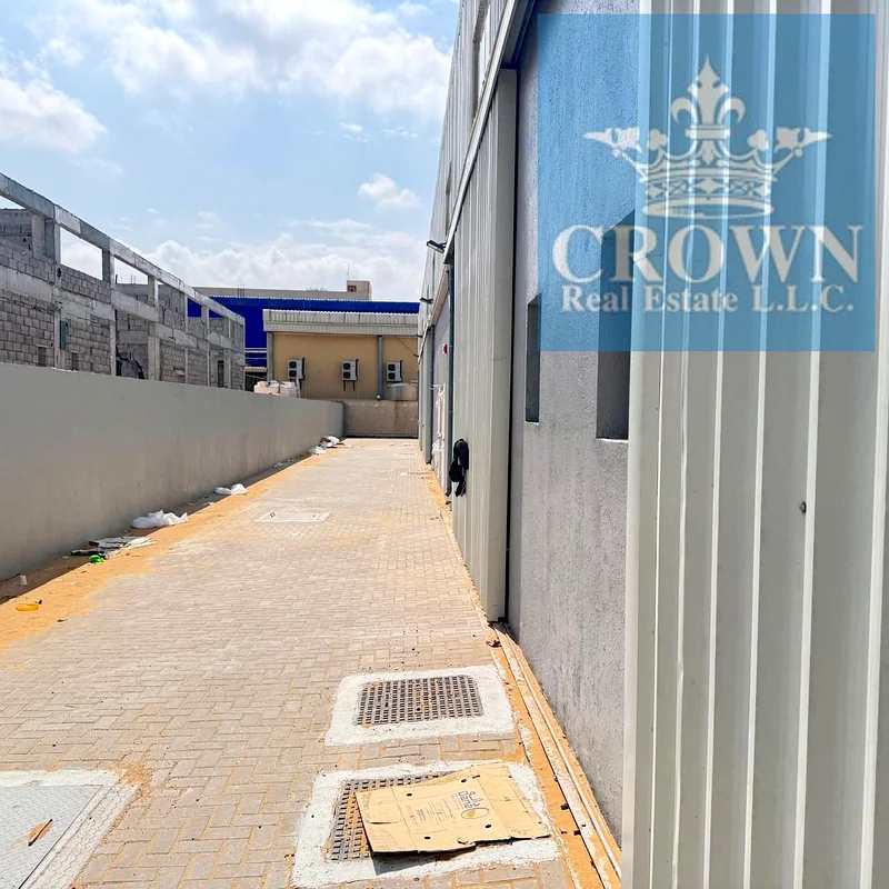 **Warehouse for Rent – Ideal Location on Main Double Road**63623235397762111