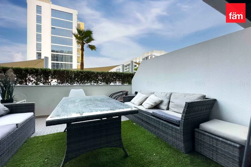 Fully Furnished | Modern Studio | Great Investment63976364107138113