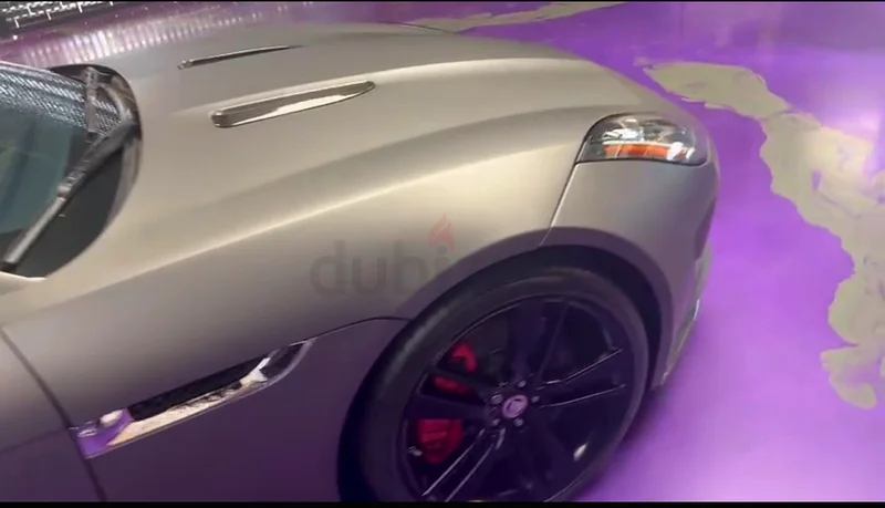 1 of 1 Jaguar F-Type clean title low mileage63398482089857114