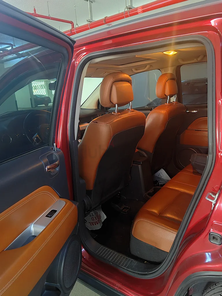 Neat and well maintained Jeep Compass for Sale, 2025 tyres and Battery!63398595151105114