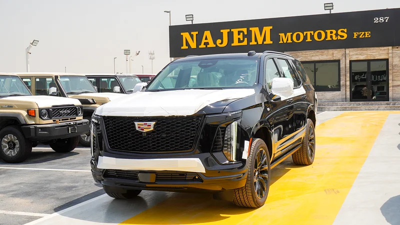 CADILLAC ESCALADE 600 SPORTS PLATINUM 6.2L PETROL – BLACK: 360 CAM, PANORAMIC, HUD, BLIND SPOT . MO63398490911234111