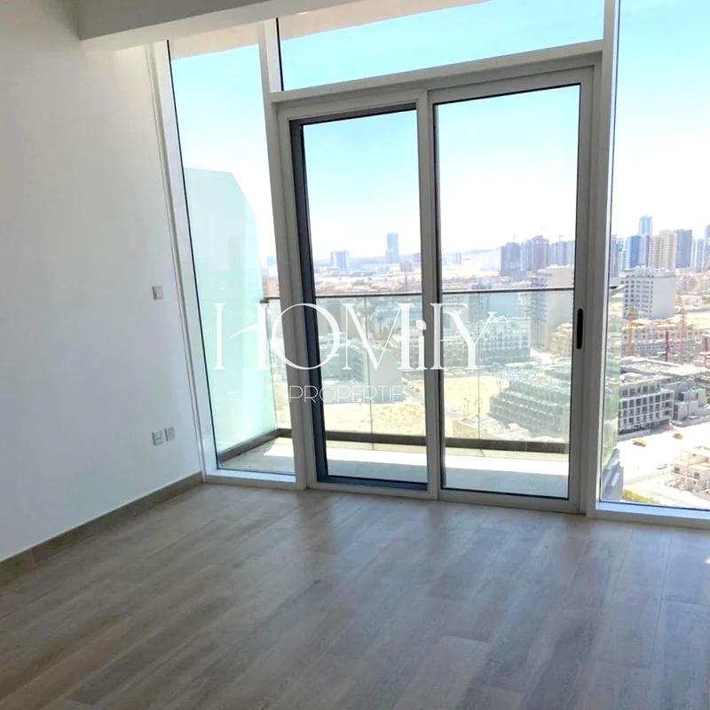 High Floor ~ Facing Pool ~ Spacious63780134227073113