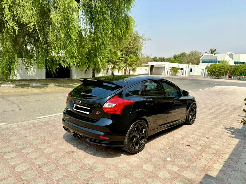 Ford Focus ST, 2014, GCC, Accident Free, Original Paint, Full Service History.63168972350337114