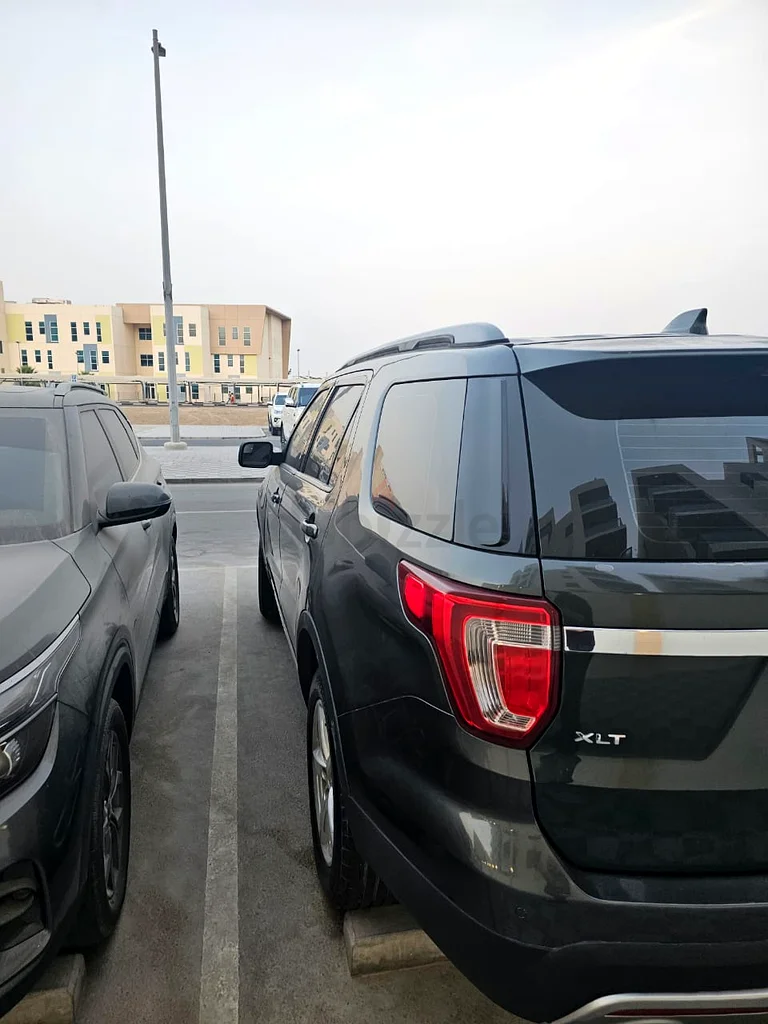 Ford Explorer XLT 4WD – Good Condition | Well Maintained63399890039170112