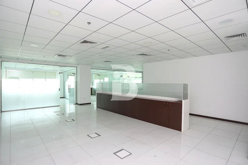 High End Office | Premium Fixtures | Vastu Unit63826677463171112