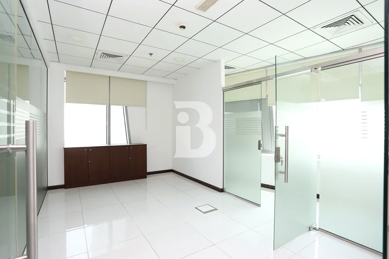 High End Office | Premium Fixtures | Vastu Unit63826677463171110