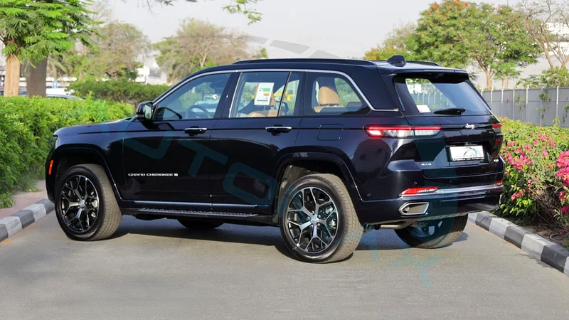 2025 Grand Cherokee Summit Reserve Luxury Night Vision 4x4 GCC with 3 Years or 60,000 km Warranty63398605540611114