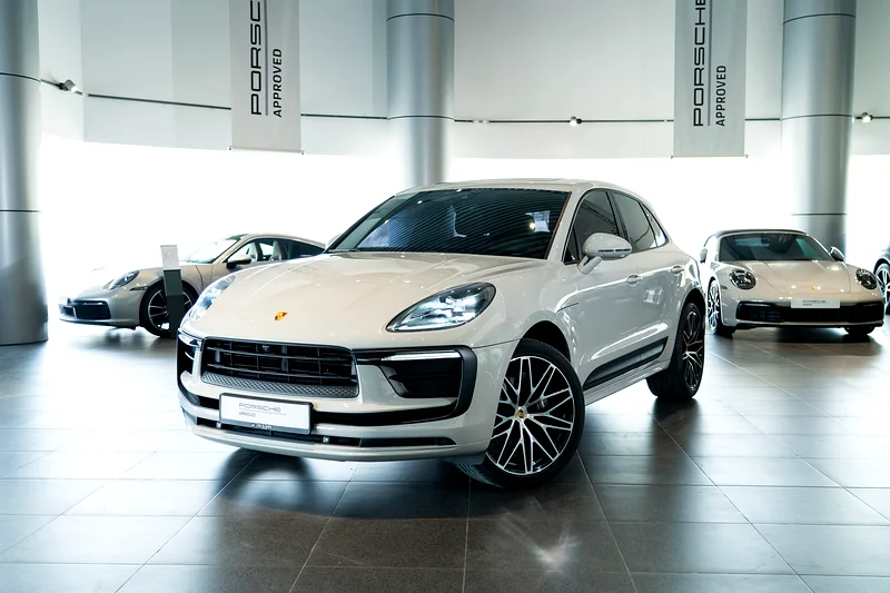 Porsche Macan REF# USD6253 2-Year Warranty63406916398081117