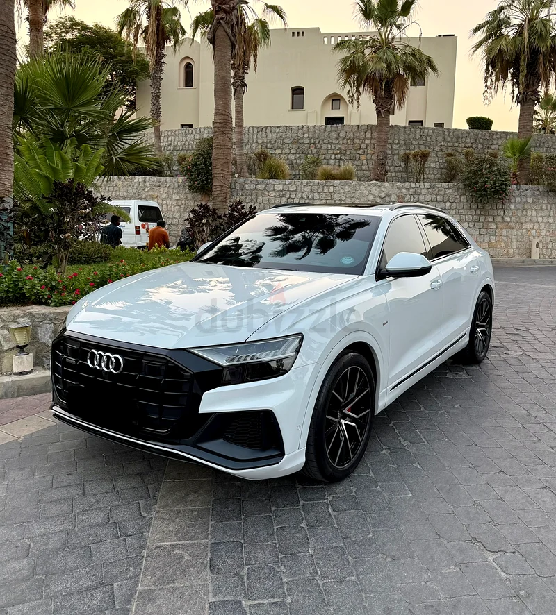 2020 AUDI Q8 S-LINE 2020  3.0L V6 55 TFSI engine 335 HP with just 50,000 KM from Ali  Sons Motors.633986117701151129